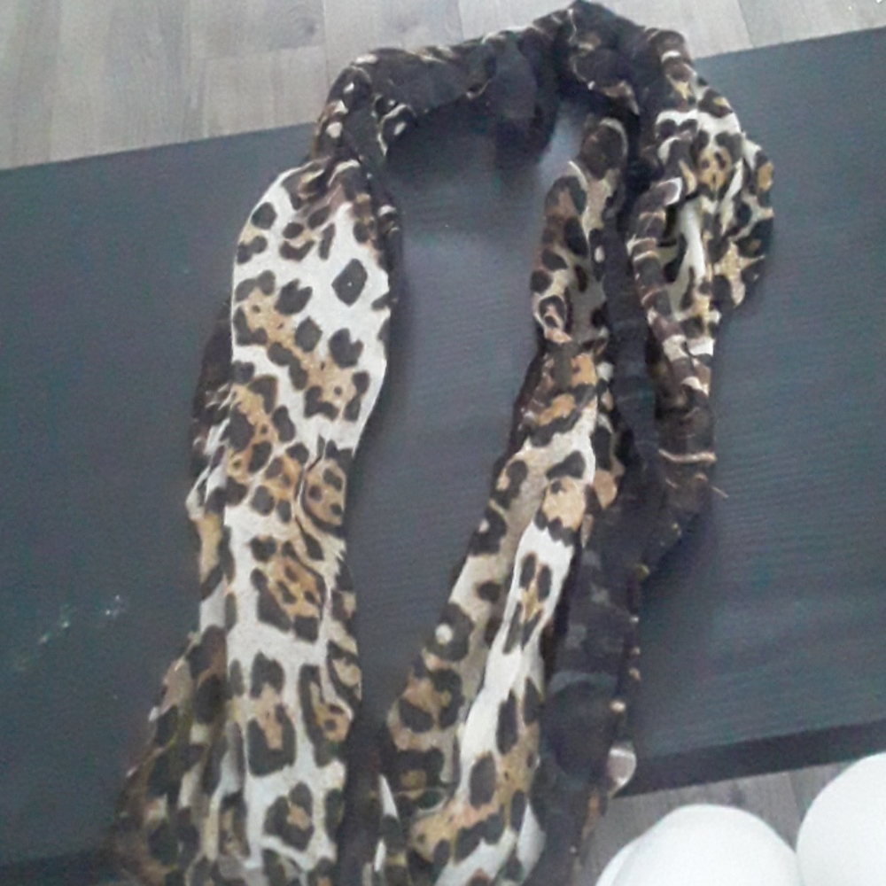 Infinity scarf - Picture 2 of 2